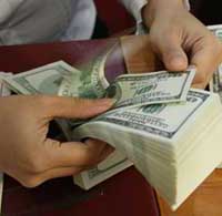 Thị trường giá bán USD tiếp tục diễn biến trong khoảng 22.745-22.750 đồng/USD