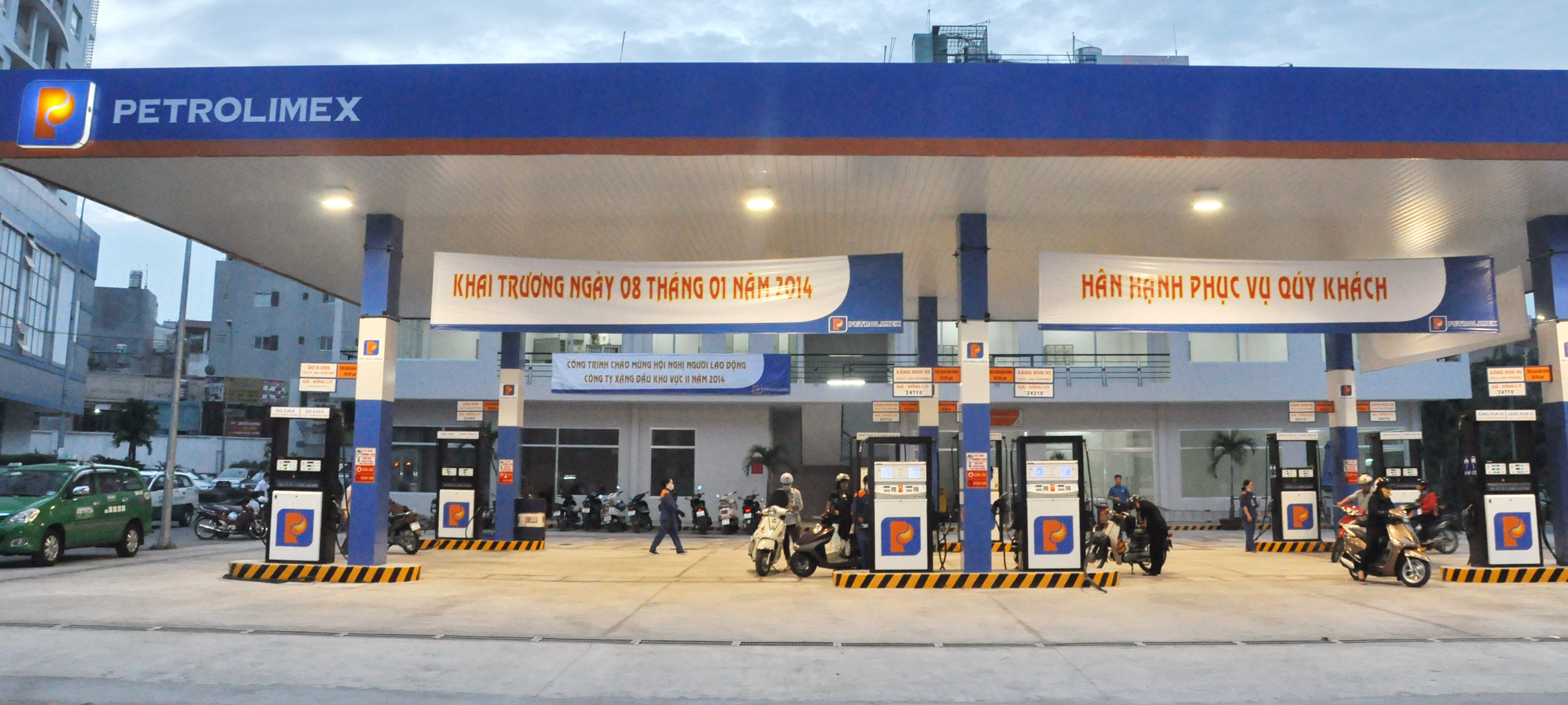 Sẽ dán tem 3.700 trụ bơm xăng dầu để chống gian lận tại TP.HCM