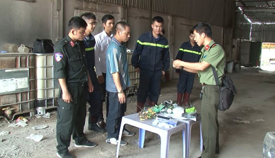Phanh phui đường dây rút trộm xăng dầu ở xe bồn
