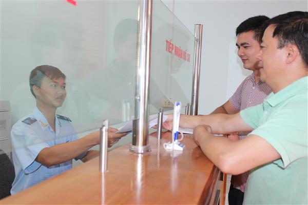 Ngành hải quan thu thuế đạt hơn 190 nghìn tỷ đồng trong 8 tháng