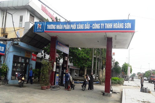Nhiều cây xăng dầu không phép vẫn ngang nhiên hoạt động ở thanh hóa