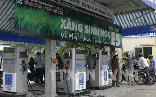 Theo dõi chặt chẽ về việc chuyển đổi sang xăng E5