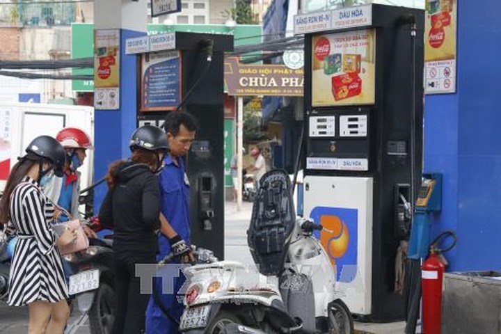 Giá xăng dầu hôm nay có thể giữ nguyên do thể giới có ít biến động