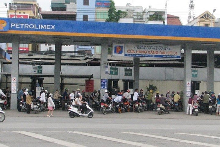 Có nên ưu đãi thuế bảo vệ môi trường đối với xăng dầu sinh học?