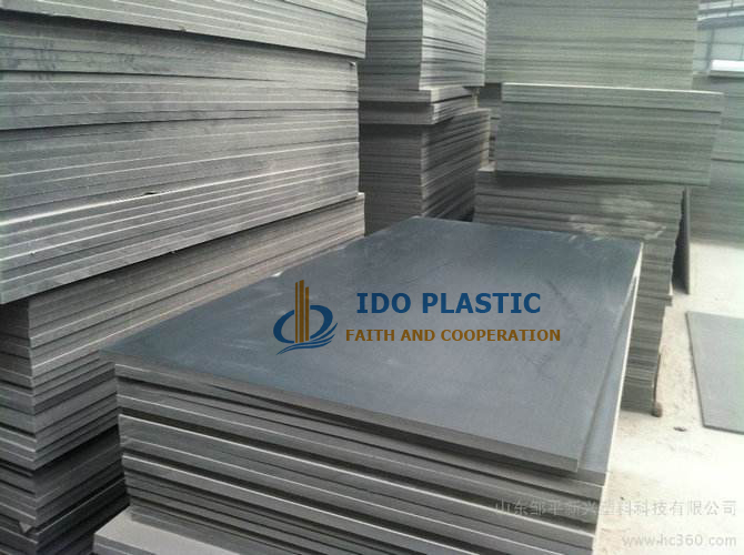 Ưu điểm của tấm nhựa PVC trong công nghiệp