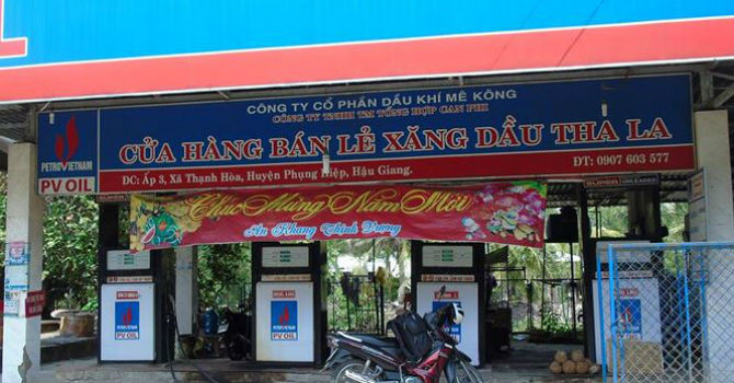 Cửa hàng xăng dầu Tha La tự ý tăng giá xăng thêm 1.400 đồng/lít