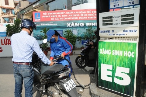 Đề xuất 'khai tử' xăng A95: Cứ 'Chiều' doanh nghiệp, ai bảo vệ quyền lợi người tiêu dùng?