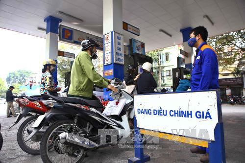 Nguồn thu thuế nhập khẩu xăng dầu sẽ chỉ còn khoảng 10,3 nghìn tỷ đồng