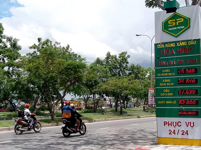 Giá hàng hóa ''Nhảy múa'' vì giá xăng liên tục tăng
