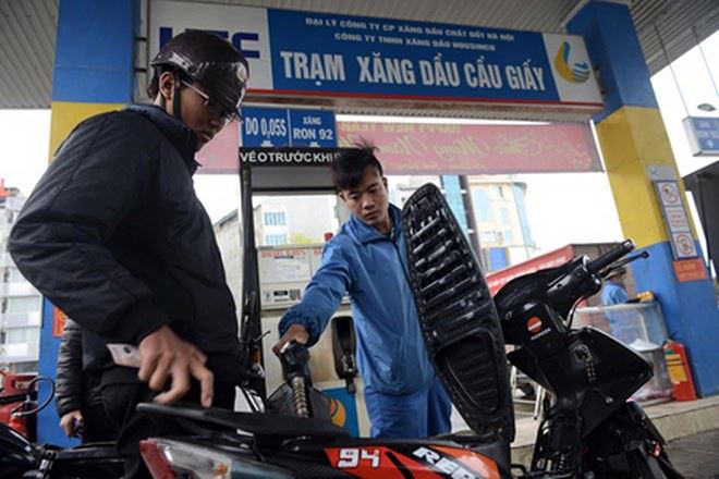 VCCI: Thị trường xăng dầu có nguy cơ bị lũng đoạn