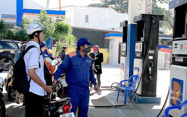 Đến năm 2020 thuế bảo vệ môi trường với xăng sẽ lên tới 8.000 đồng