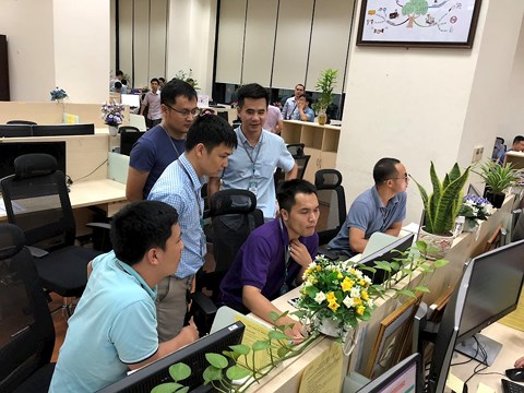Đêm qua, Viettel, MobiFone, VinaPhone đã chuyển thuê bao 11 số về 10 số đợt đầu thành công