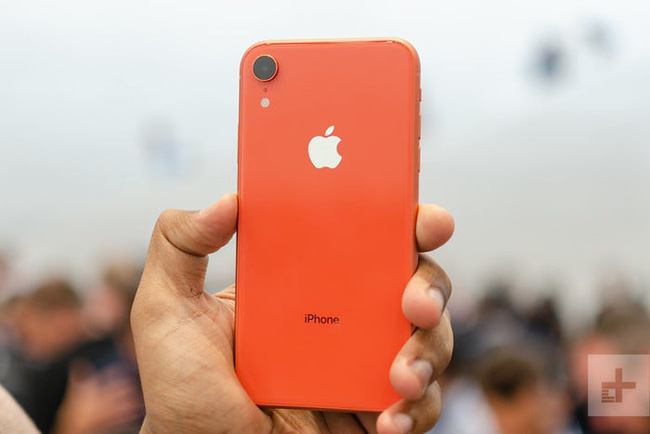 Hôm nay (19/10), Apple chính thức cho người dùng đặt trước iPhone XR