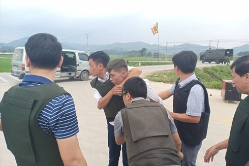 Giám đốc Công an kể về hành trình vây bắt 3 nghi can buôn ma túy ôm súng cố thủ