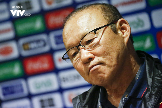 HLV Park Hang-seo: Tôi không hài lòng về U23 Việt Nam