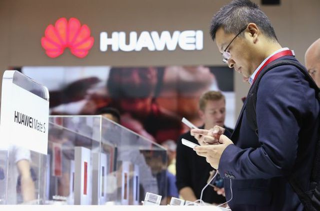 Nhà sáng lập Huawei: ''Mỹ đang đánh giá quá thấp Huawei''