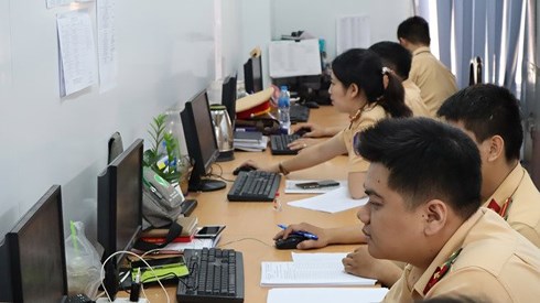 Tin Tức Mới: Thiếu cơ sở pháp lý để cưỡng chế xử phạt nguội vi phạm giao thông