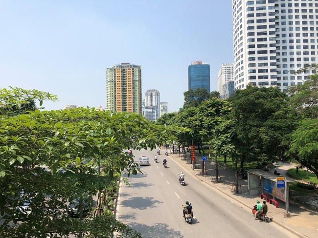 Tin Tức Mới - Nắng nóng lại bao trùm miền Bắc và miền Trung, có nơi trên 39 độ C