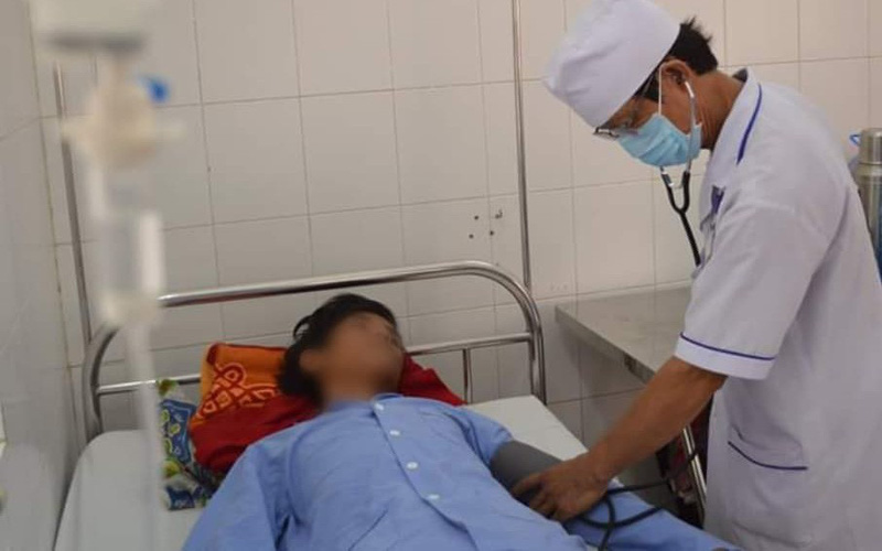 Tin Tức Mới - Sốt xuất huyết tấn công, nam thanh niên chảy máu nghiêm trọng
