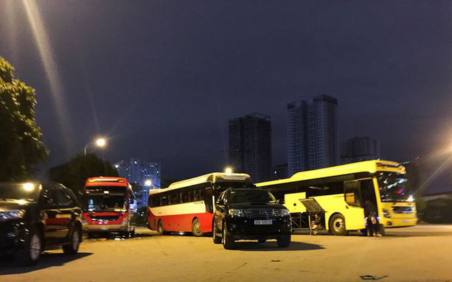 TIN TỨC MỚI - Phó Thủ tướng chỉ đạo xử lý kiến nghị về tình trạng ''Xe dù, bến cóc''