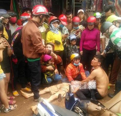 TIN TỨC MỚI - Đắk Nông: Gây tai nạn rồi vu vạ cho CSGT, hàng trăm người kéo đến hiện trường
