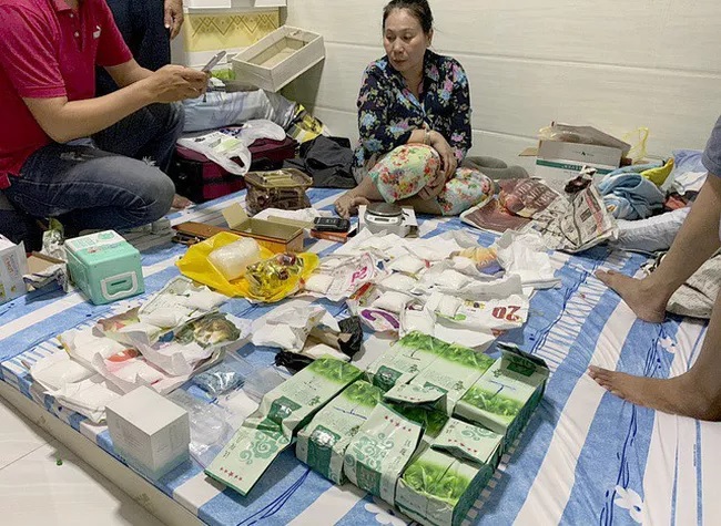 TIN TỨC MỚI - Phá đường dây vận chuyển ma túy từ Campuchia về TP.HCM tiêu thụ