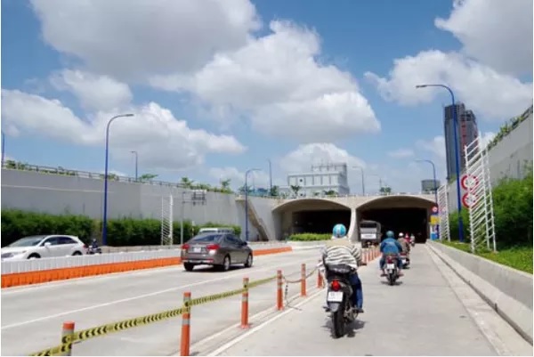 TIN TỨC MỚI - Cấm xe qua hầm sông Sài Gòn để diễn tập PCCC