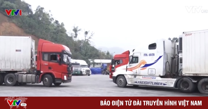 TIN TỨC MỚI - Lạng Sơn: Gần 500 xe nông sản đã được thông quan