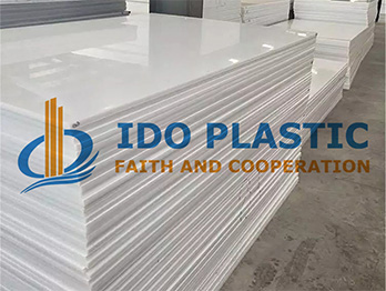 HDPE500 VÀ UHMW-PE: NÊN CHỌN LOẠI NHỰA NÀO CHO SẢN XUẤT?