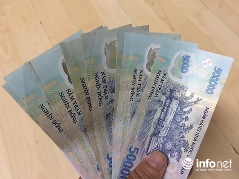 Từ%20năm%202021,%20áp%20dụng%20chế%20độ%20tiền%20lương%20mới%20theo%20vị%20trí%20việc%20làm.jpg