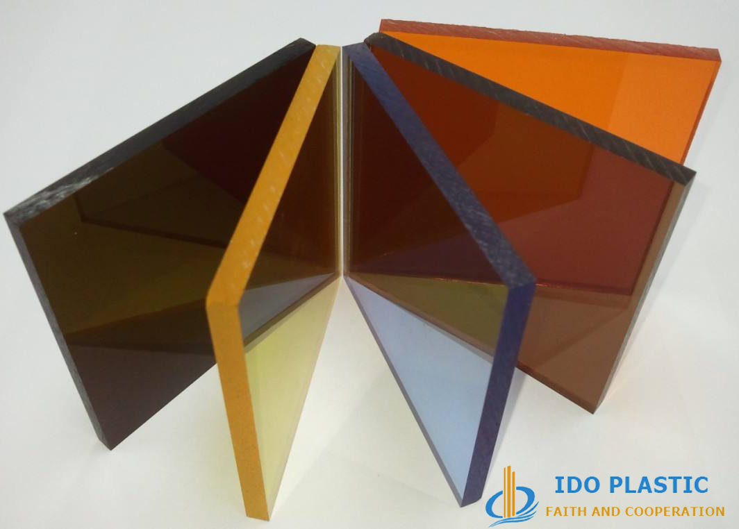plasticido1.jpg