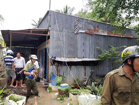 vu-phong-hoa-doan-cuong-che-o-ca-mau-tam-giu-3-nguoi-truy-tim-2-nguoi-bo-tron-1.jpg